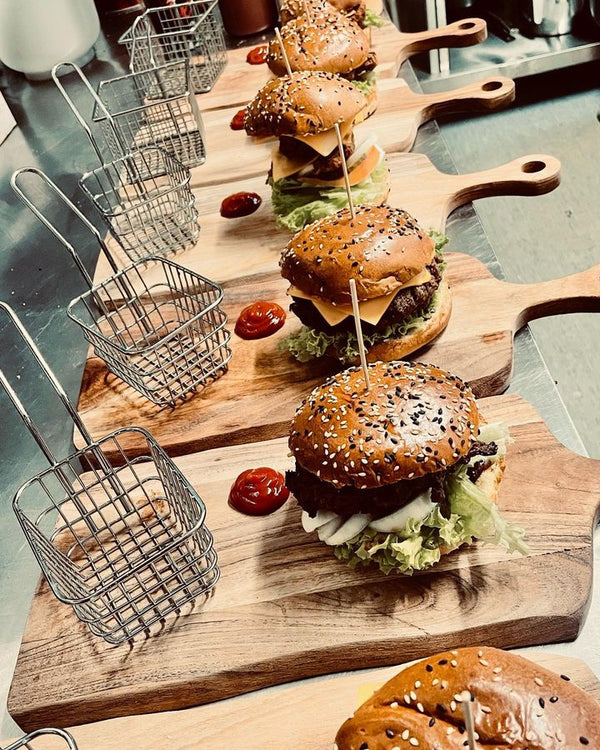The Paw Bar & Eatery
